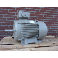 15 KW 980 RPM Siemens IE3 B3 As 48 mm. NEW.